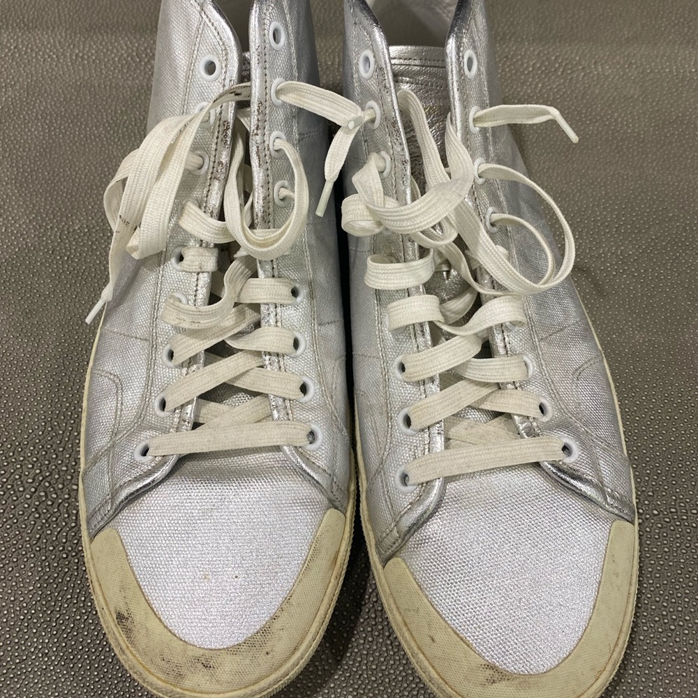 Yves saint laurent men’s sneaker. - Picture 2 of 4